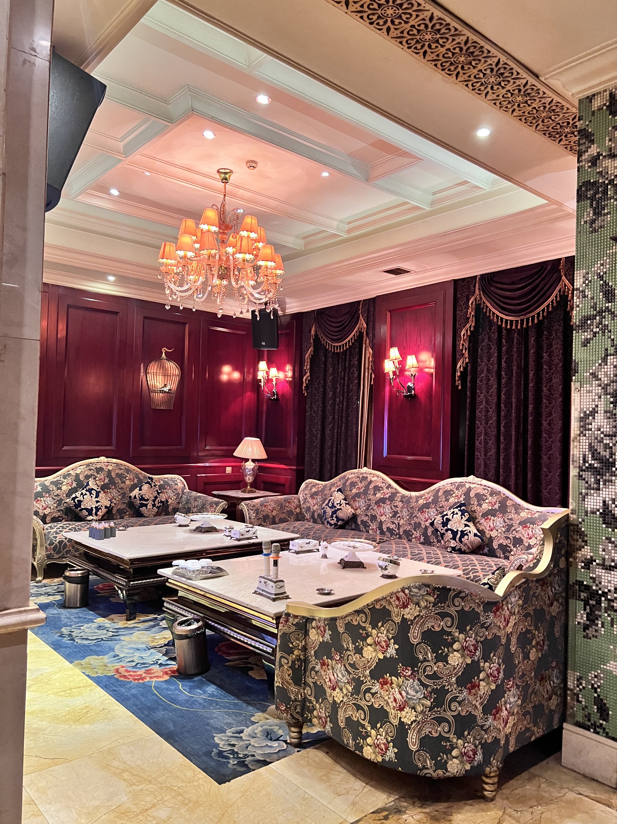 洛阳商务ktv专业商务ktv订房指南-老城区ktv预定